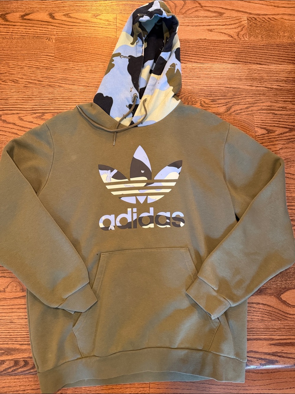 adidas Olive Green Hoodie with Camo Hood Men's XL